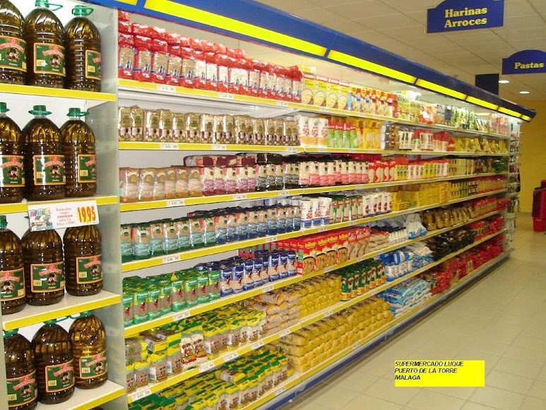 Pasillo de alimentación del Supermercado Coviran Luque, fotografiado por el negocio en mayo de 2020